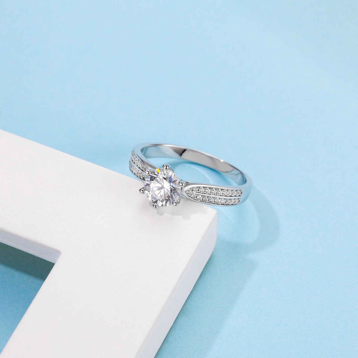 Big Moissanite Diamond Six Prongs Ring M06A