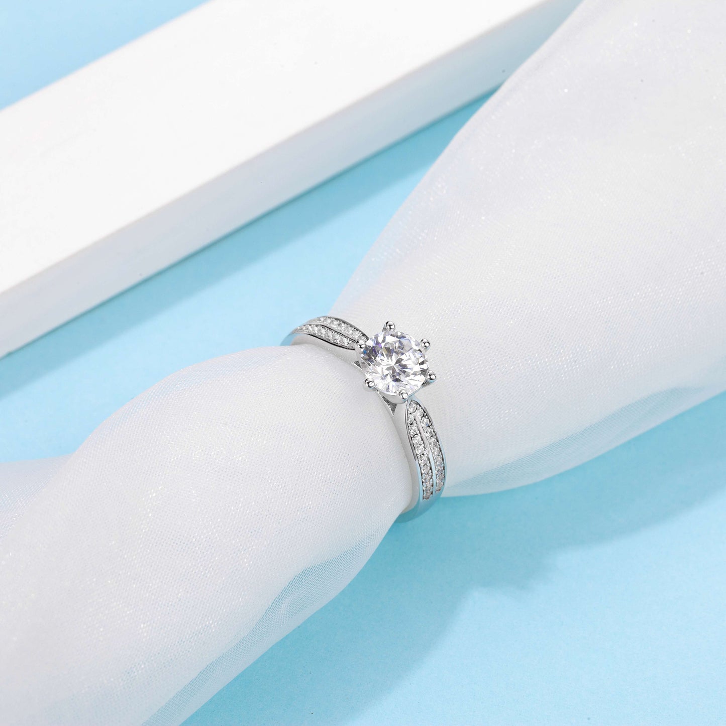 Big Moissanite Diamond Six Prongs Ring M06A
