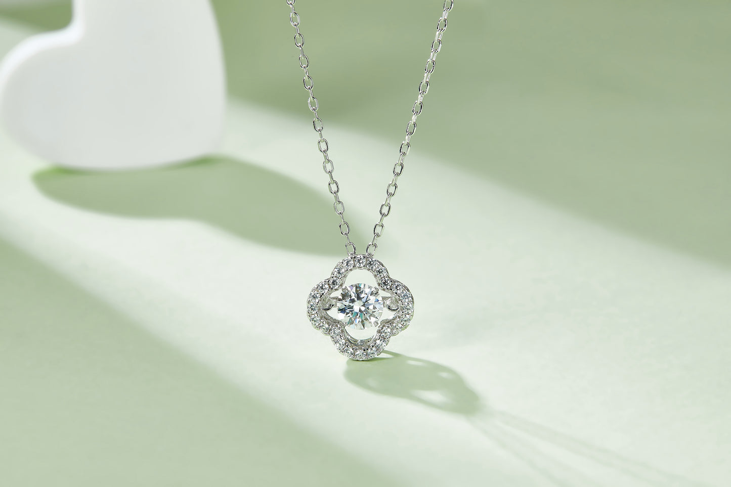 Moissanite Diamond Four Leaf Clover Dancing Pendant OLDC