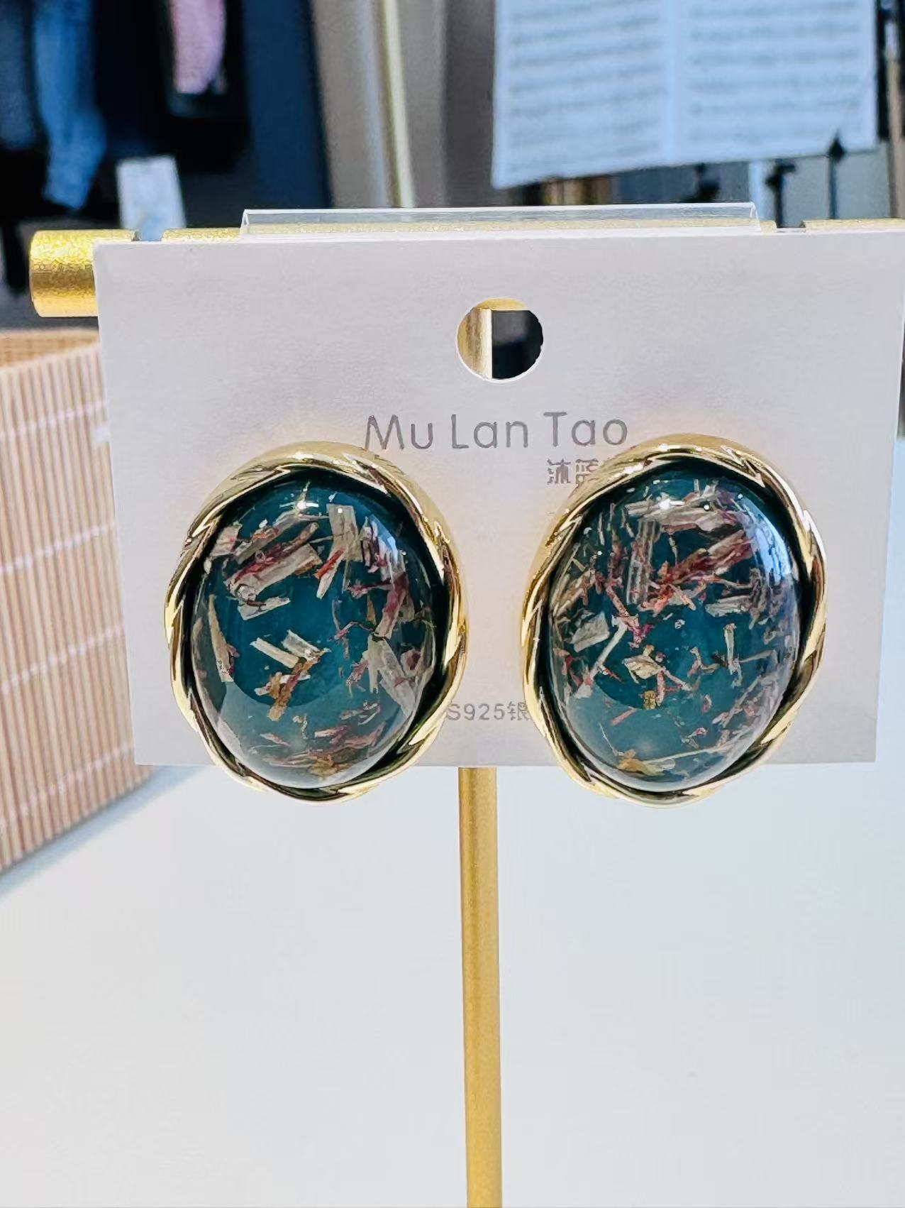 Color Options - Round Silver Stud Earrings